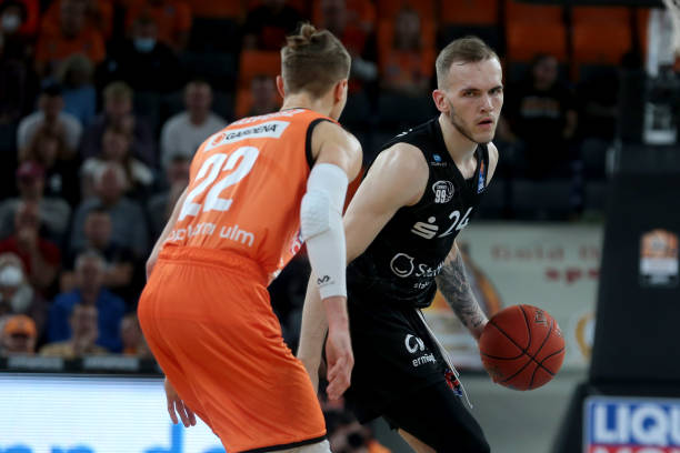 加速的跑道 加速的跑道